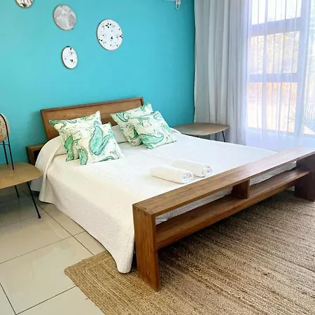 Eureka-Sur-Mer Stylish & Cosy Apartment, 100 Mts From Beach, Pool Riviere Noire Exterior photo