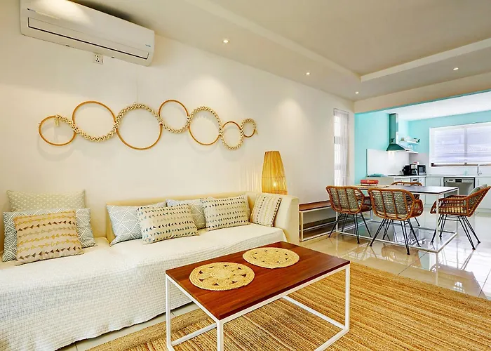 Eureka-Sur-Mer Stylish & Cosy Apartment, 100 Mts From Beach, Pool