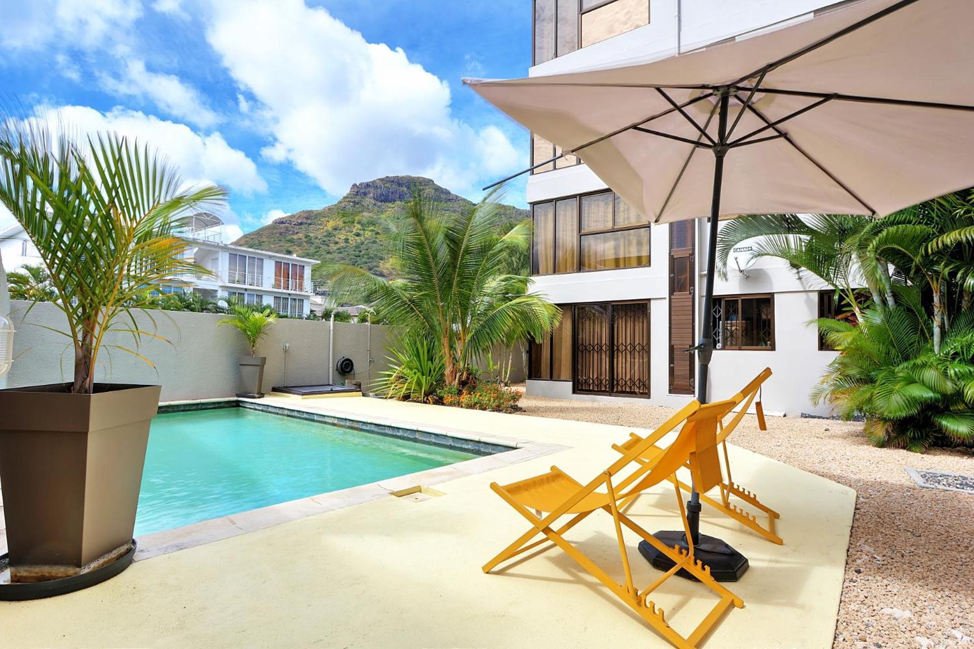 Eureka-sur-mer Stylish & Cosy Apartment, 100 Mts From Beach, Pool Appartement Rivière Noire
