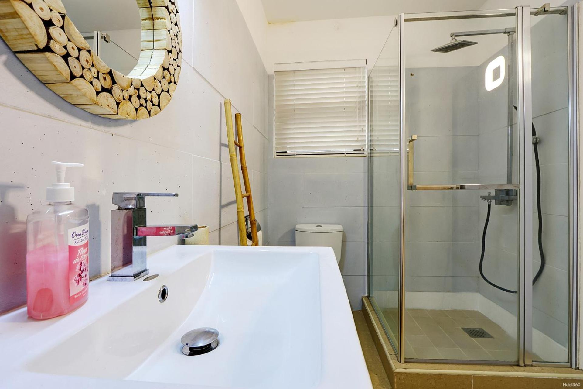 Eureka-sur-mer Stylish & Cosy Apartment, 100 Mts From Beach, Pool Appartement Rivière Noire